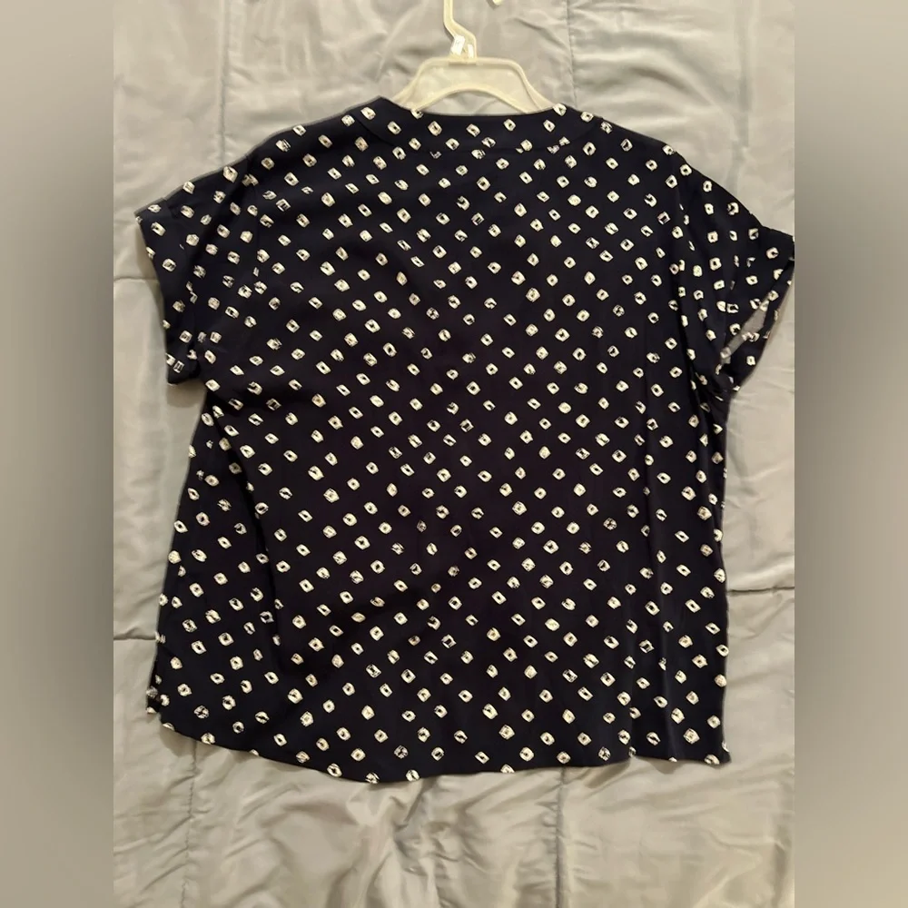 Brand new GAP blouse Size S - Picture 3 of 5